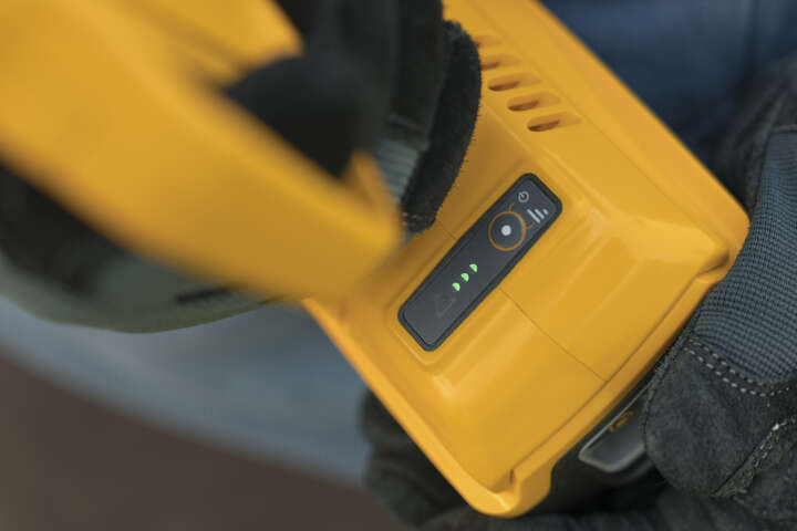 STIGA Akku-Astscheren SC 100e Kit